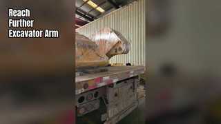 Braccio lungo dell'escavatore pronto per l'invio