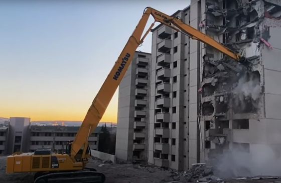 Armo di demolizione per escavatori a tre sezioni a portata regolabile per lo smontaggio